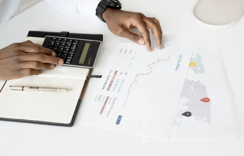 Withdraw Smarter, Not Harder: How Timing Your Income Draws Around Market Cycles Can Protect Six Figures of Retirement Wealth